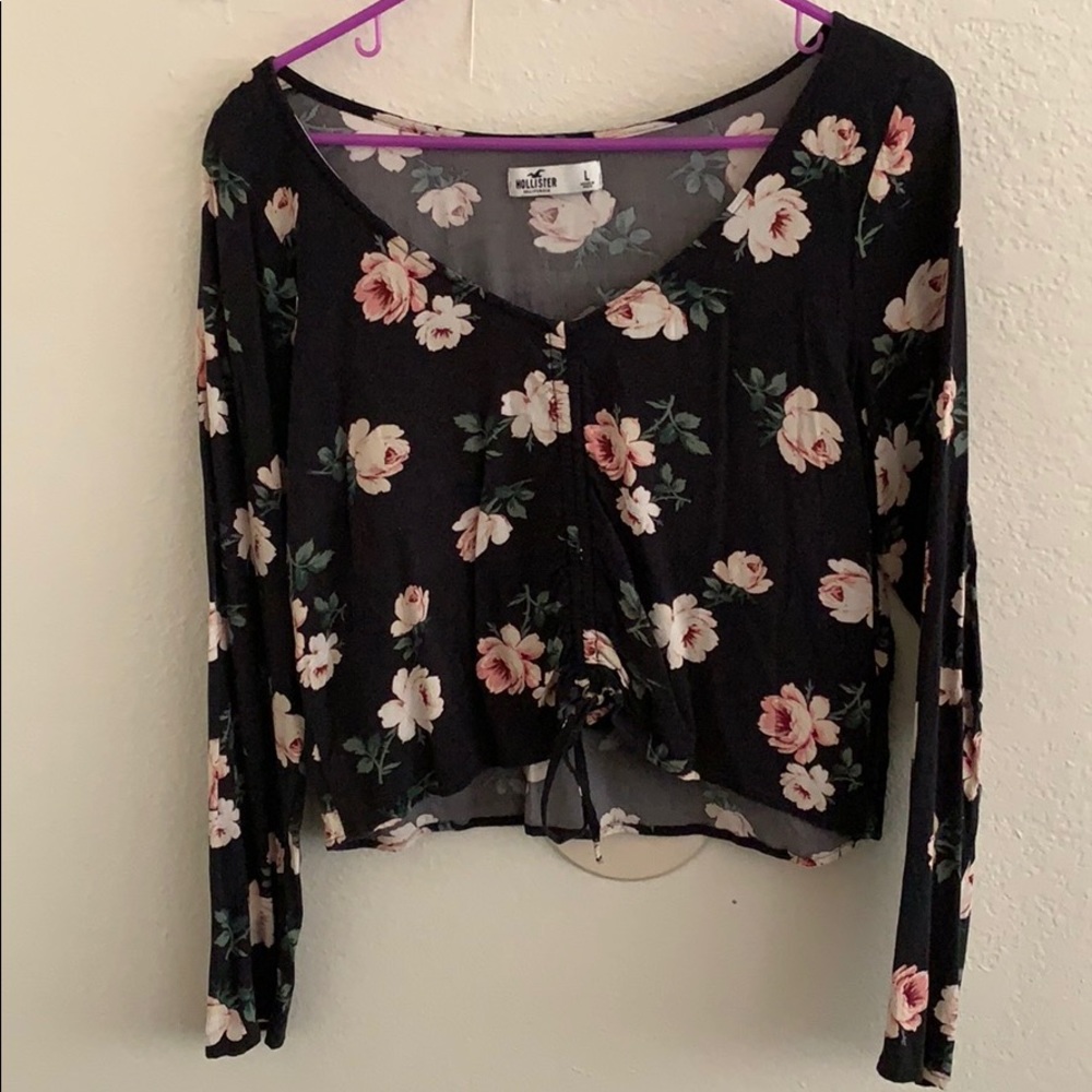 Hollister Floral Cinch-Cropped Long Sleeve